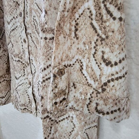 JM Collection Heavyweight Linen Top Womens 18 Button Blouse Animal Print - Picture 4 of 16